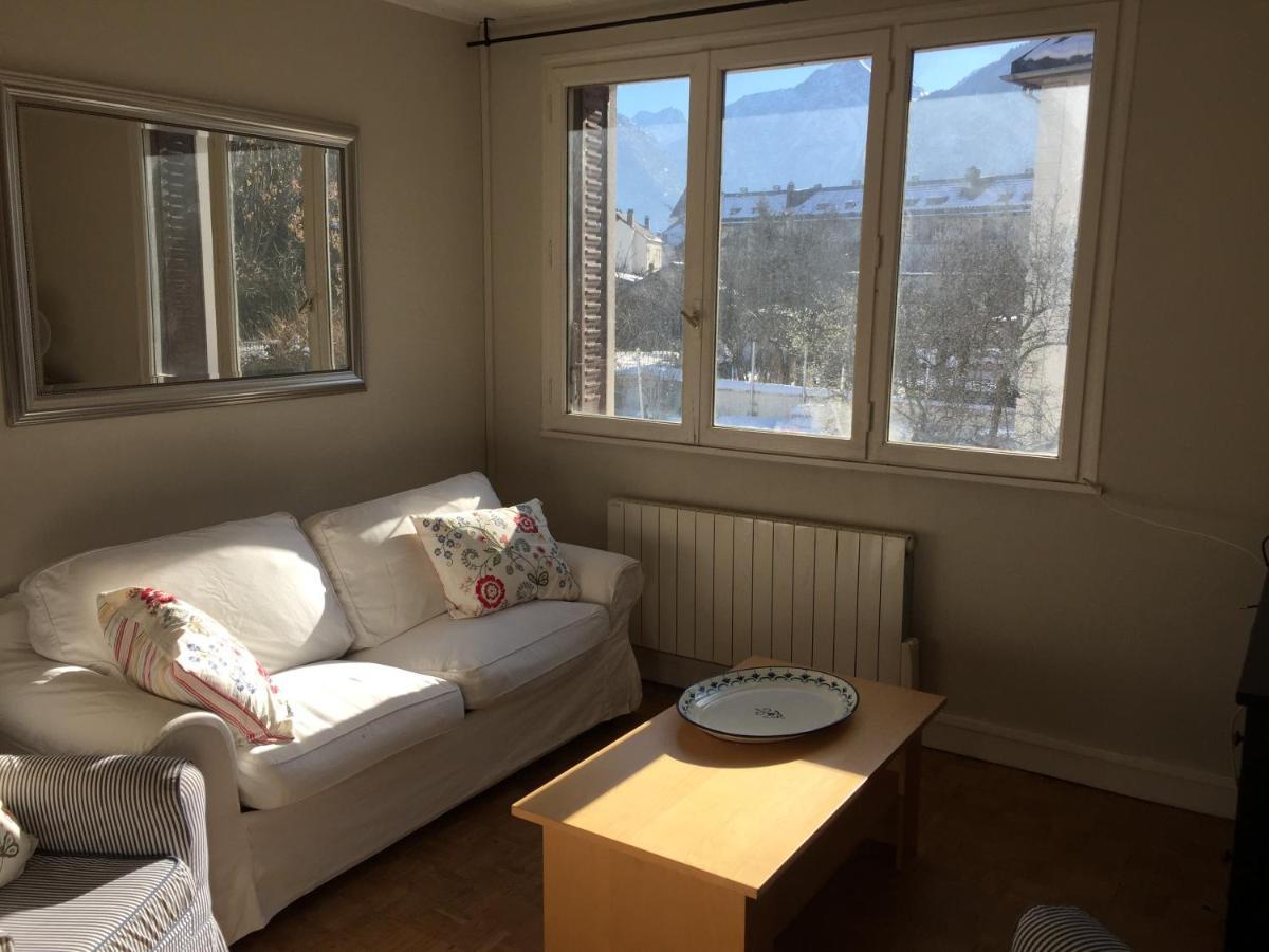 Superbe Appartement A Bourg D'Oisans Avec Terrasse Sud Le Bourg-d'Oisans Bagian luar foto