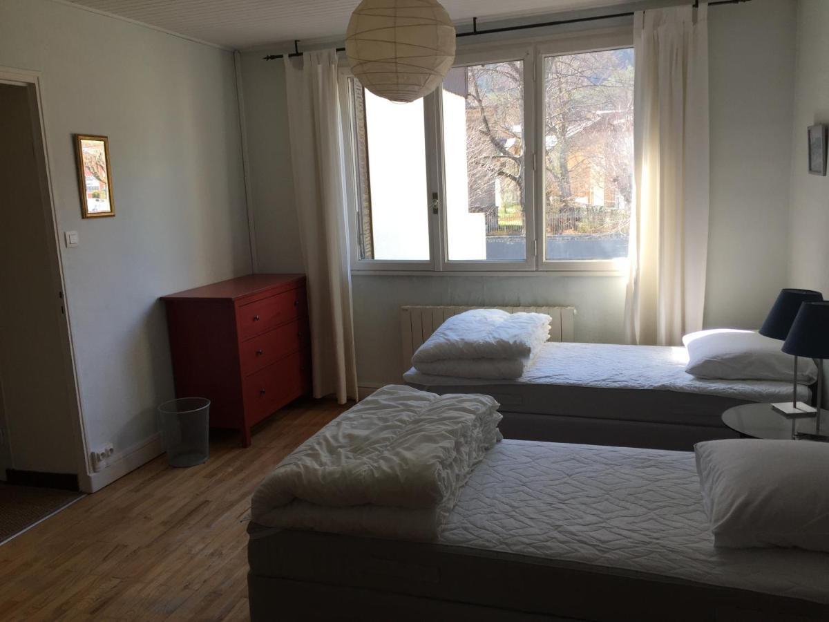 Superbe Appartement A Bourg D'Oisans Avec Terrasse Sud Le Bourg-d'Oisans Bagian luar foto